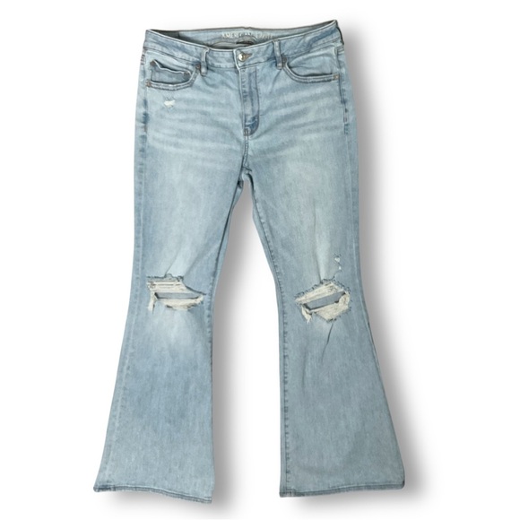 American Eagle Low Rise Flare Jeans Sz 12 Light Wash Casual Blue Boho Hippie - Picture 2 of 13